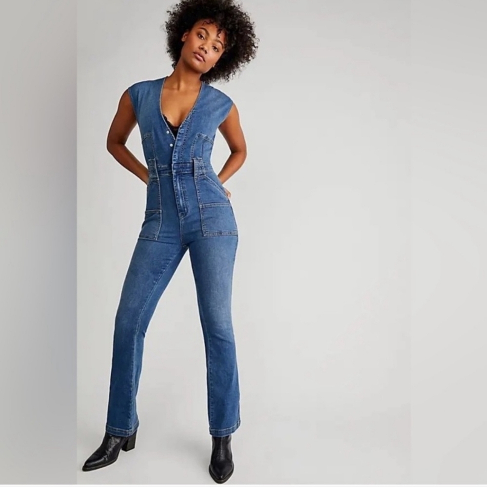 Free People CRVY Hyde Park Denim Jumpsuit Size 4
